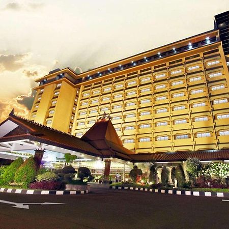 Kartika Chandra Hotel Cakarta Dış mekan fotoğraf