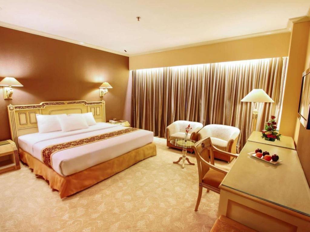 Kartika Chandra Hotel Cakarta Dış mekan fotoğraf