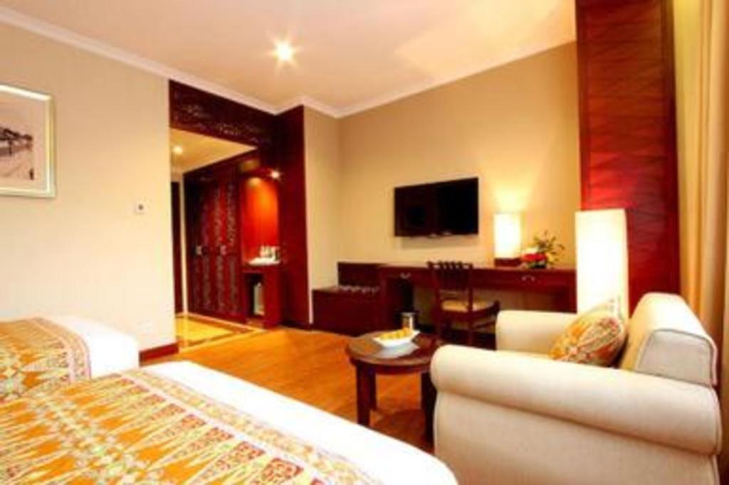 Kartika Chandra Hotel Cakarta Dış mekan fotoğraf