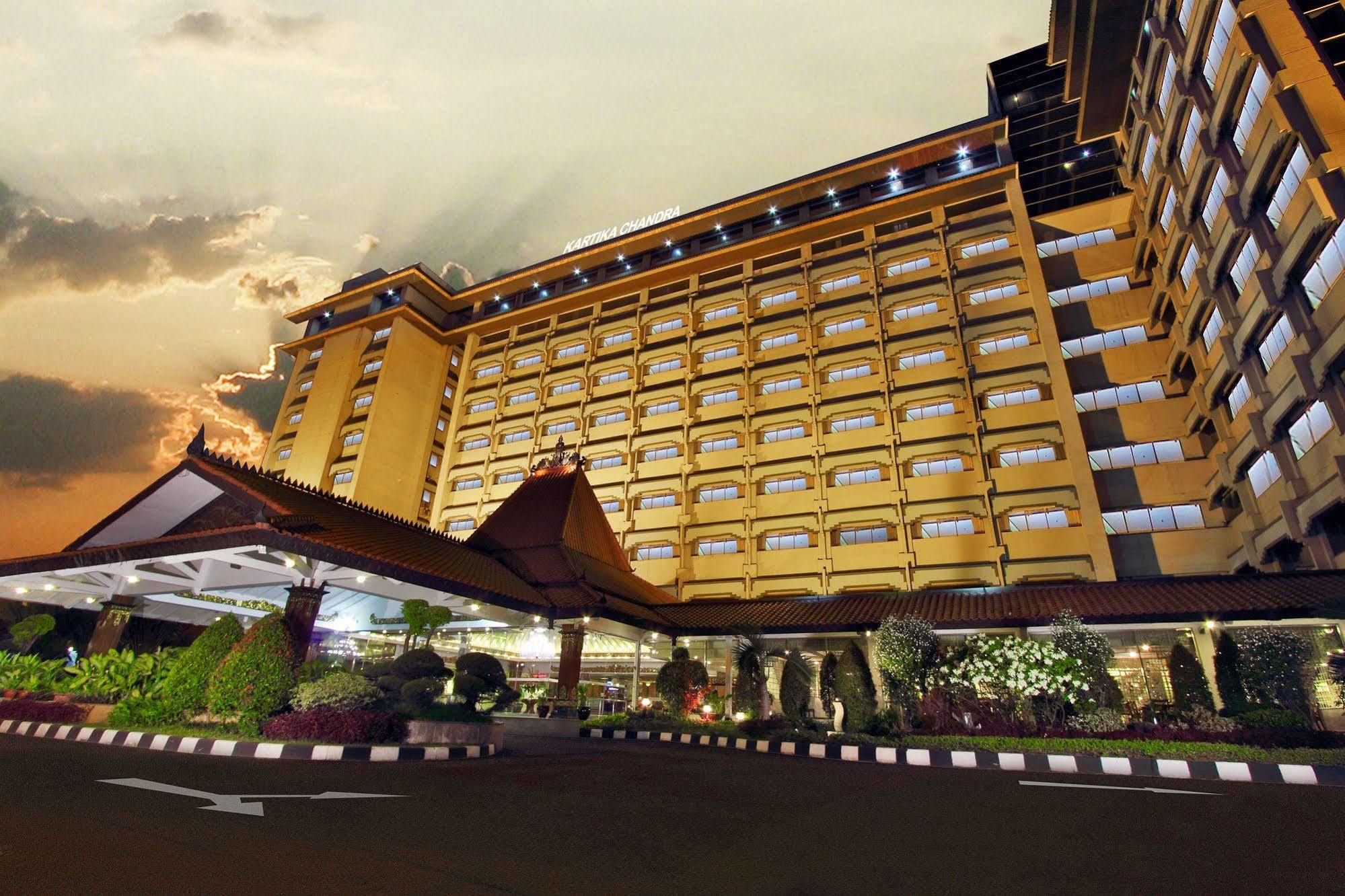 Kartika Chandra Hotel Cakarta Dış mekan fotoğraf